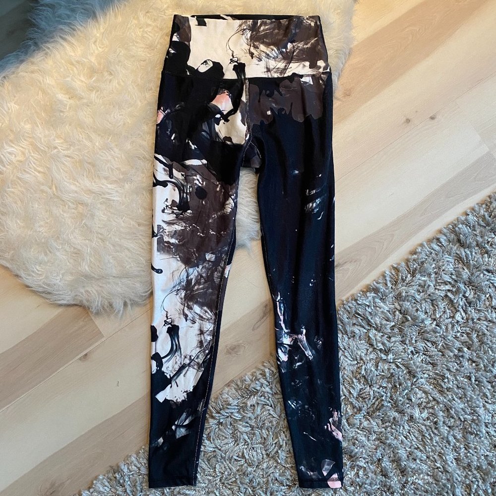 EUC Scorpio Sol Black Pink White Sport Leggings XS